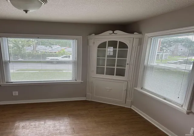 Photo 2 of Manufactured home for sale at 4419 Wilmette St, Fort Wayne, IN 46806 | MLS# 202636762 | Listing updated on 2026-09-05