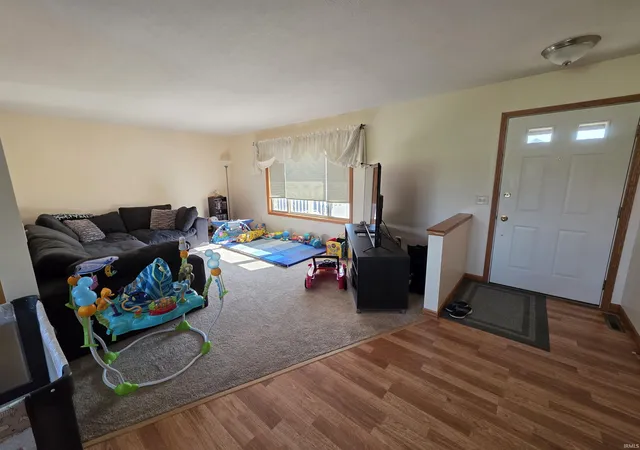 Photo 3 of Manufactured home for sale at 11867 Red Bud Dr, Plymouth, IN 46563 | MLS# 202636764 | Listing updated on 2026-09-16