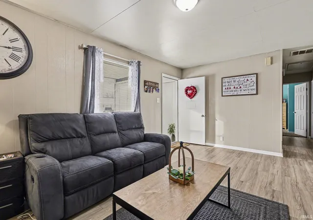 Photo 3 of Sale Pending at 59596 Garver Ave, Elkhart, IN 46517 | MLS# 202636770 | Listing updated on 2026-09-11