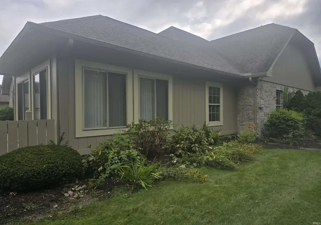 Photo 2 of Condo for sale at 5178 Coventry Ln, Fort Wayne, IN 46804 | MLS# 202636772 | Listing updated on 2026-09-18