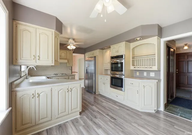 Photo 2 of Sale Pending at 3624 Amulet Dr, Fort Wayne, IN 46815 | MLS# 202636776 | Listing updated on 2026-09-11