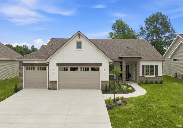 Photo 3 of Manufactured home for sale at 9836 Gala Cvs, Fort Wayne, IN 46835 | MLS# 202636784 | Listing updated on 2026-09-17