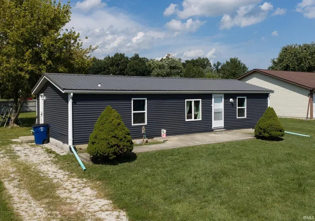 Manufactured home for sale at 55 Diana St, Mitchell, IN 47446 | MLS# 202636790