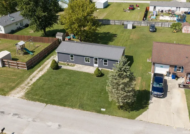 Photo 3 of Manufactured home for sale at 55 Diana St, Mitchell, IN 47446 | MLS# 202636790 | Listing updated on 2026-09-05