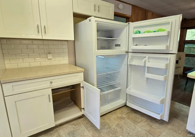 Photo 4 of Manufactured home for sale at 1350 E Rhorer Rd, Bloomington, IN 47401 | MLS# 202636792 | Listing updated on 2026-09-06