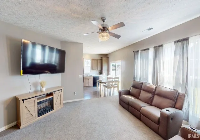 Photo 3 of Sale Pending at 1405 N Hunters Xing Pass, Huntingburg, IN 47542 | MLS# 202636799 | Listing updated on 2026-09-12