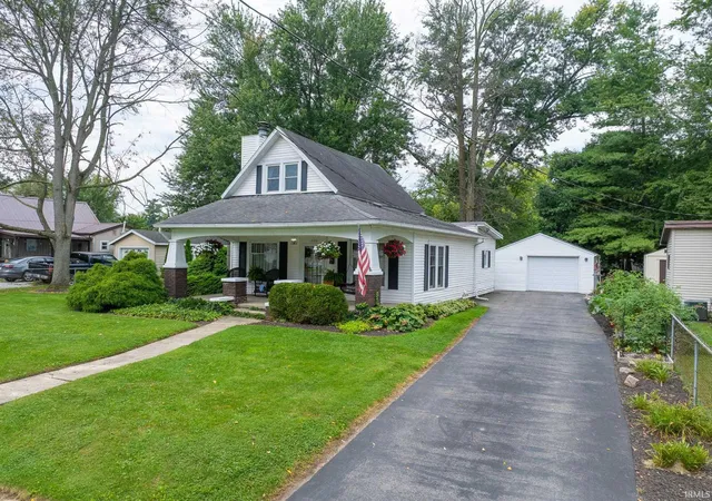 Photo 4 of Sale Pending at 1426 Adams St, Wabash, IN 46992 | MLS# 202636811 | Listing updated on 2026-09-05