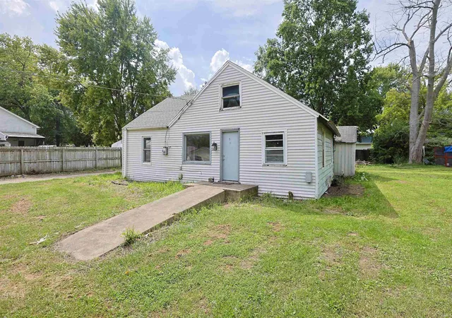 Photo 18 of Manufactured home for sale at 111 N Grand St, Lakeville, IN 46536 | MLS# 202636816 | Listing updated on 2026-09-27