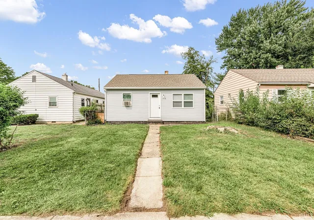 Photo 2 of Manufactured home for sale at 105 N Wellington St, South Bend, IN 46619 | MLS# 202636817 | Listing updated on 2026-09-05