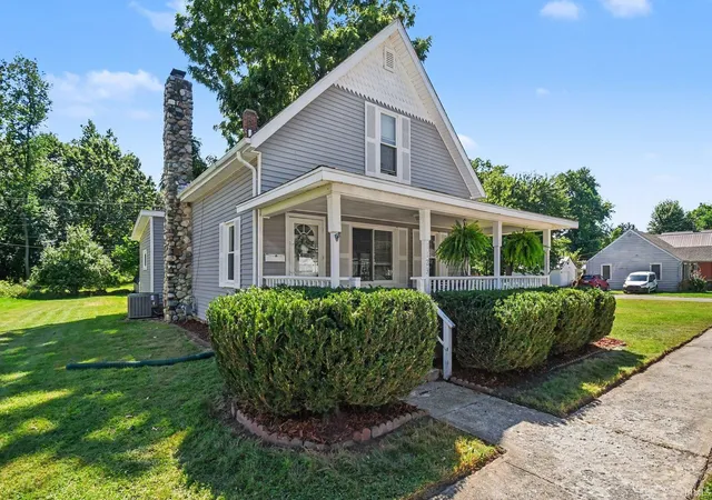 Photo 3 of Manufactured home for sale at 1123 Sycamore St, Plymouth, IN 46563 | MLS# 202636825 | Listing updated on 2026-09-05