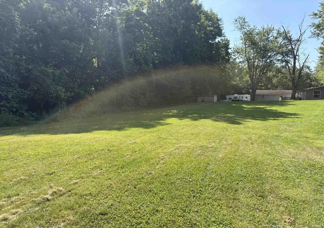 Photo 1 of Sale Pending at 626 E Jones St, Warren, IN 46792 | MLS# 202636843 | Listing updated on 2026-09-14