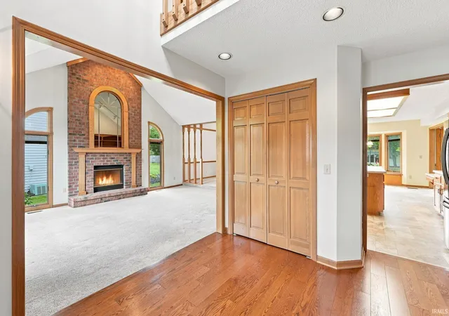 Photo 3 of Sale Pending at 1516 Benham Dr, Fort Wayne, IN 46815 | MLS# 202636845 | Listing updated on 2026-09-07