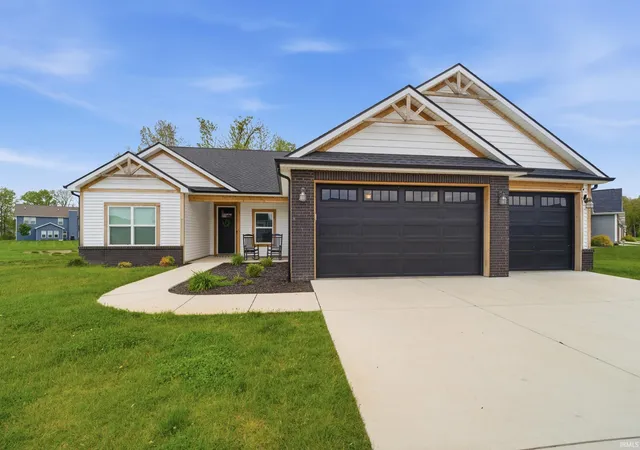 Photo 3 of Sale Pending at 368 Finsbury St, Lafayette, IN 47905 | MLS# 202636846 | Listing updated on 2026-09-11