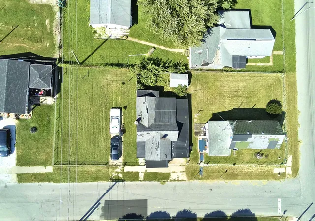 Photo 4 of Manufactured home for sale at 315 E 9th Street, Marion, IN 46953 | MLS# 202636850 | Listing updated on 2026-09-06