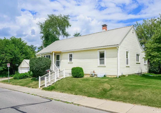Photo 1 of Manufactured home for sale at 519 E Grimes Ln, Bloomington, IN 47401 | MLS# 202636851 | Listing updated on 2026-09-06