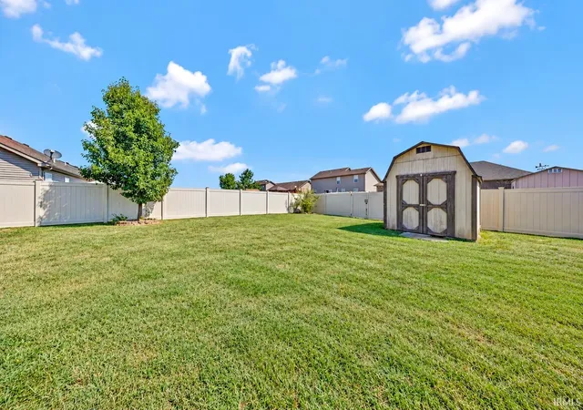 Photo 4 of Manufactured home for sale at 8825 Hartwell Dr, Evansville, IN 47725 | MLS# 202636858 | Listing updated on 2026-09-15