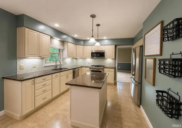Photo 4 of Manufactured home for sale at 1503 Honey Ln, Kokomo, IN 46902 | MLS# 202636876 | Listing updated on 2026-09-07