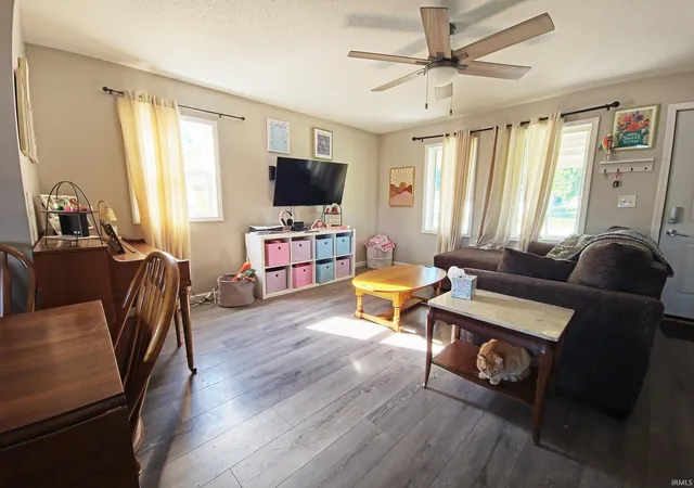 Photo 2 of Manufactured home for sale at 419 Monroe Ave, Peru, IN 46970 | MLS# 202636884 | Listing updated on 2026-09-07