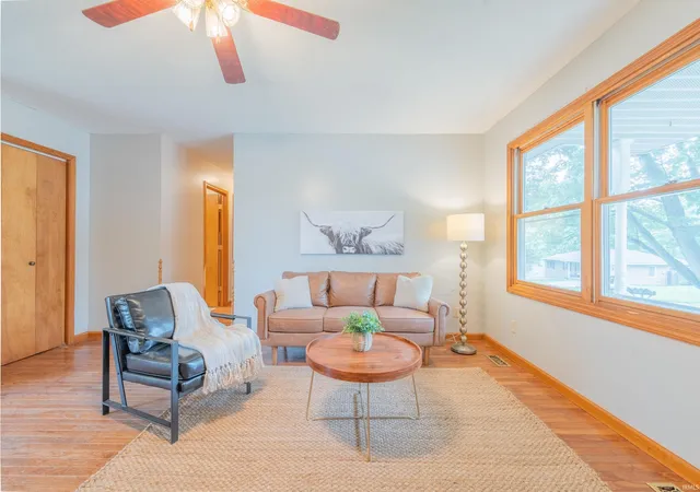 Photo 3 of Manufactured home for sale at 354 W Miami St, Ellettsville, IN 47429 | MLS# 202636887 | Listing updated on 2026-09-07