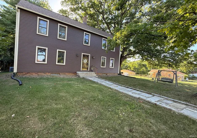 Photo 3 of Manufactured home for sale at 101 Lincoln Ave, Bedford, IN 47421 | MLS# 202636894 | Listing updated on 2026-09-07