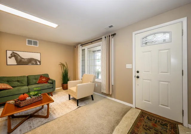 Photo 3 of Sale Pending at 7426 Charlesbury Ct, Fort Wayne, IN 46835 | MLS# 202636895 | Listing updated on 2026-09-11