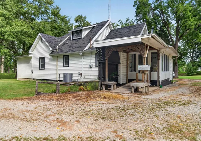 Photo 1 of Manufactured home for sale at 586 N 800 West 27, Converse, IN 46919 | MLS# 202636897 | Listing updated on 2026-09-07