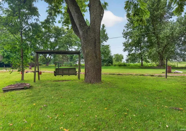 Photo 33 of Manufactured home for sale at 586 N 800 West 27, Converse, IN 46919 | MLS# 202636897 | Listing updated on 2026-09-07