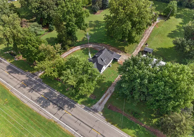 Photo 3 of Manufactured home for sale at 586 N 800 West 27, Converse, IN 46919 | MLS# 202636897 | Listing updated on 2026-09-07