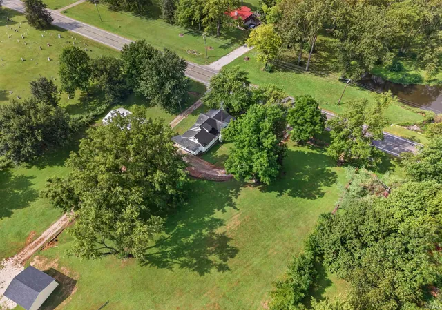 Photo 4 of Manufactured home for sale at 586 N 800 West 27, Converse, IN 46919 | MLS# 202636897 | Listing updated on 2026-09-07