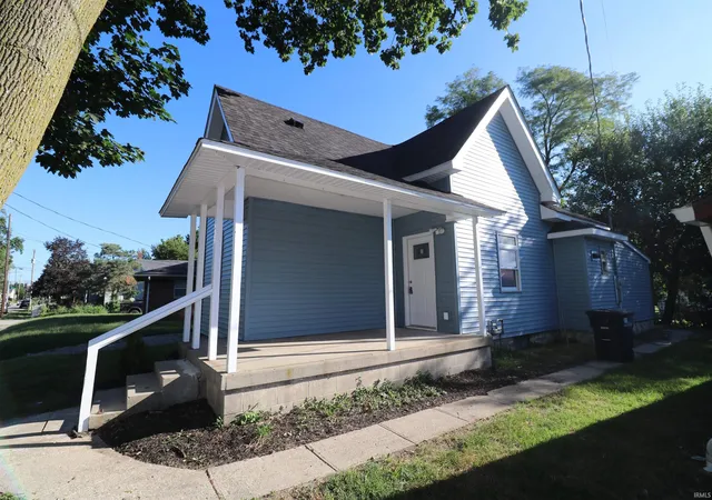 Photo 2 of Manufactured home for sale at 453 Delphi Ave, Frankfort, IN 46041 | MLS# 202636903 | Listing updated on 2026-09-07