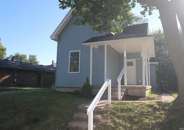 Photo 3 of Manufactured home for sale at 453 Delphi Ave, Frankfort, IN 46041 | MLS# 202636903 | Listing updated on 2026-09-07