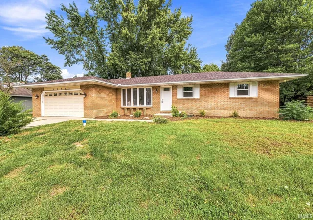 Photo 2 of Manufactured home for sale at 15747 Wagon Wheel N, Granger, IN 46530 | MLS# 202636905 | Listing updated on 2026-09-08