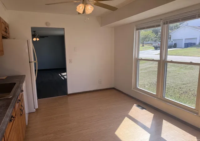 Photo 4 of Manufactured home for sale at 404 Lewis Ave, Lawrenceville, IL 62439 | MLS# 202636911 | Listing updated on 2026-10-02