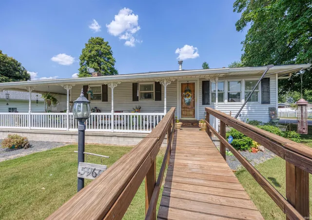 Photo 4 of Manufactured home for sale at 5960 W Adams St, Richland, IN 47634 | MLS# 202636912 | Listing updated on 2026-09-07