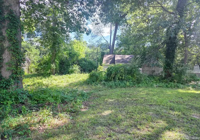 Photo 4 of Sale Pending at 51855 E County Line Rd #Lot 5, Middlebury, IN 46540 | MLS# 202636919 | Listing updated on 2026-09-15