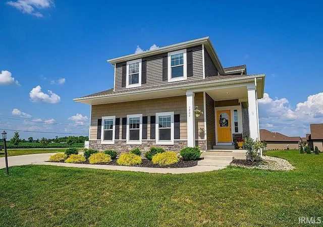 Manufactured home for sale at 1586 Lavante Cvs, Fort Wayne, IN 46818 | MLS# 202636922
