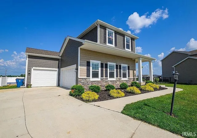 Photo 1 of Manufactured home for sale at 1586 Lavante Cvs, Fort Wayne, IN 46818 | MLS# 202636922 | Listing updated on 2026-09-17