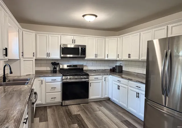Photo 3 of Sale Pending at 120 Maxine Dr, Ossian, IN 46777 | MLS# 202636924 | Listing updated on 2026-09-26