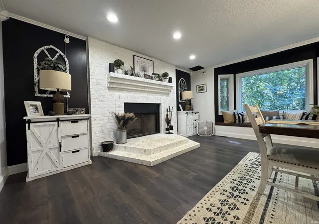 Photo 2 of Manufactured home for sale at 1235 W Lakeview Dr, Peru, IN 46970 | MLS# 202636928 | Listing updated on 2026-09-10
