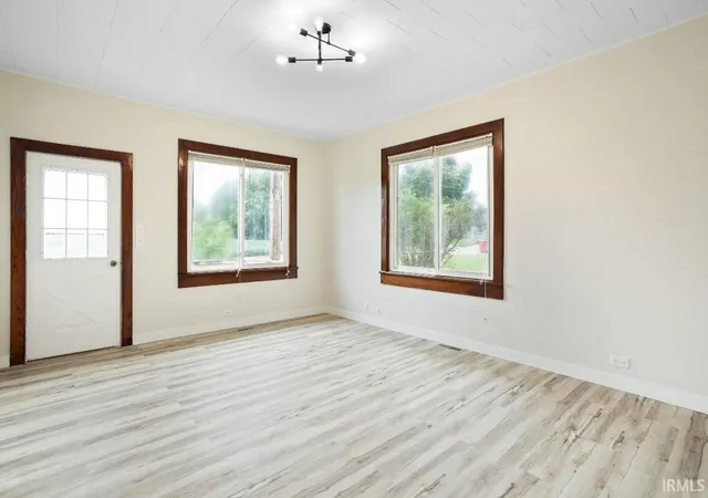 Photo 3 of Sale Pending at 305 W Harrison St, Mentone, IN 46539 | MLS# 202636940 | Listing updated on 2026-09-17