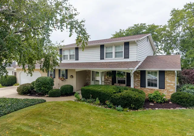 Photo 2 of Manufactured home for sale at 11329 Shalimar Dr, Fort Wayne, IN 46845 | MLS# 202636941 | Listing updated on 2026-09-23