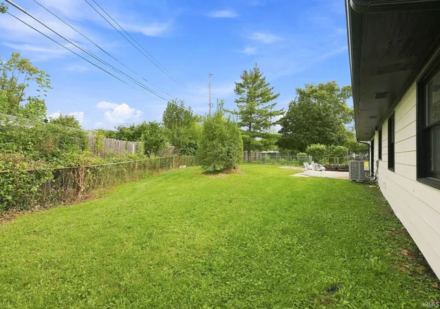 Photo 27 of Sale Pending at 5111 Camelot Dr, Fort Wayne, IN 46815 | MLS# 202636945 | Listing updated on 2026-09-10