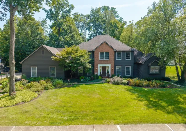 Photo 2 of Manufactured home for sale at 4416 Brixworth Ct, Fort Wayne, IN 46835 | MLS# 202636947 | Listing updated on 2026-09-08