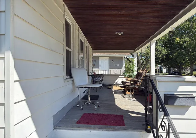 Photo 3 of Manufactured home for sale at 1721 E Donald St, South Bend, IN 46613 | MLS# 202636954 | Listing updated on 2026-09-08