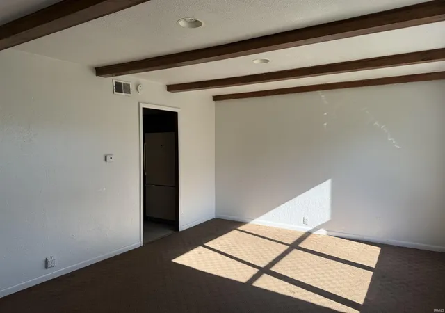Photo 4 of Sale Pending at 117 N Riverside Blvd, Goshen, IN 46526 | MLS# 202636968 | Listing updated on 2026-09-12