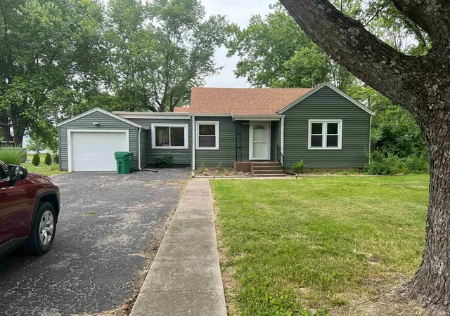 Photo 2 of Manufactured home for sale at 5399 E State Rd 45 Hwy, Bloomington, IN 47408 | MLS# 202636981 | Listing updated on 2026-09-21