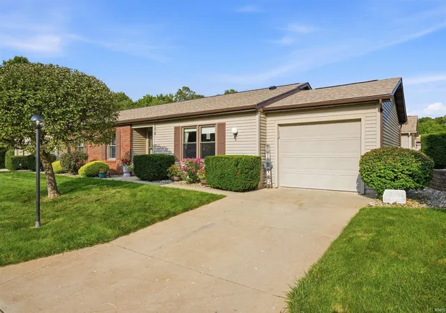 Photo 1 of Condo for sale at 1516 Kammerer Rd, Kendallville, IN 46755 | MLS# 202636987 | Listing updated on 2026-09-10