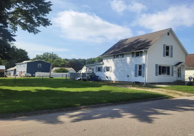 Photo 2 of Manufactured home for sale at 808 Ferndale Ave, Plymouth, IN 46563 | MLS# 202637006 | Listing updated on 2026-09-08
