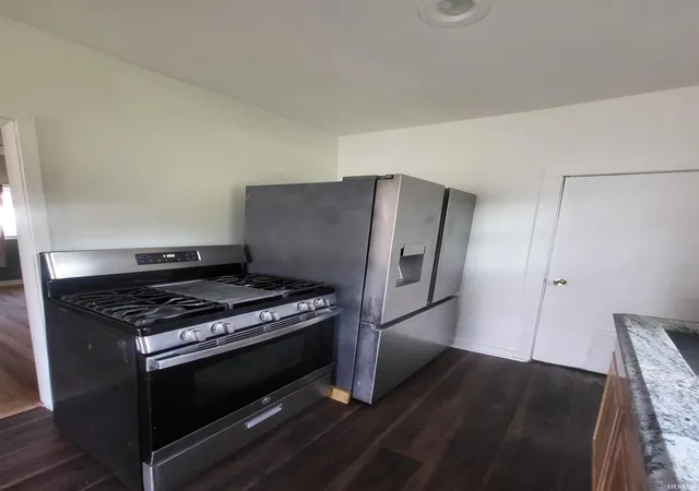 Photo 4 of Manufactured home for sale at 808 Ferndale Ave, Plymouth, IN 46563 | MLS# 202637006 | Listing updated on 2026-09-08
