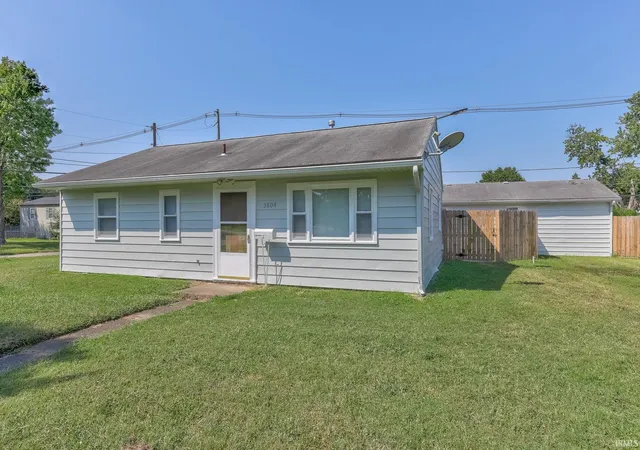 Photo 30 of Sale Pending at 3804 Stratford Rd, Evansville, IN 47710 | MLS# 202637011 | Listing updated on 2026-10-21